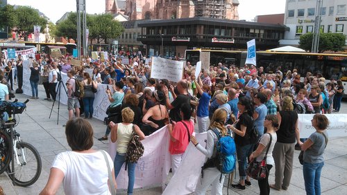 Demo gegen die Pflegekammer in Mainz 06.08.2016